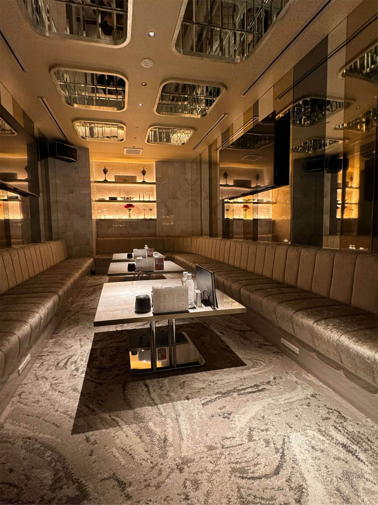 クラブ リオ六本木 キャスト 店内イメージ 個室